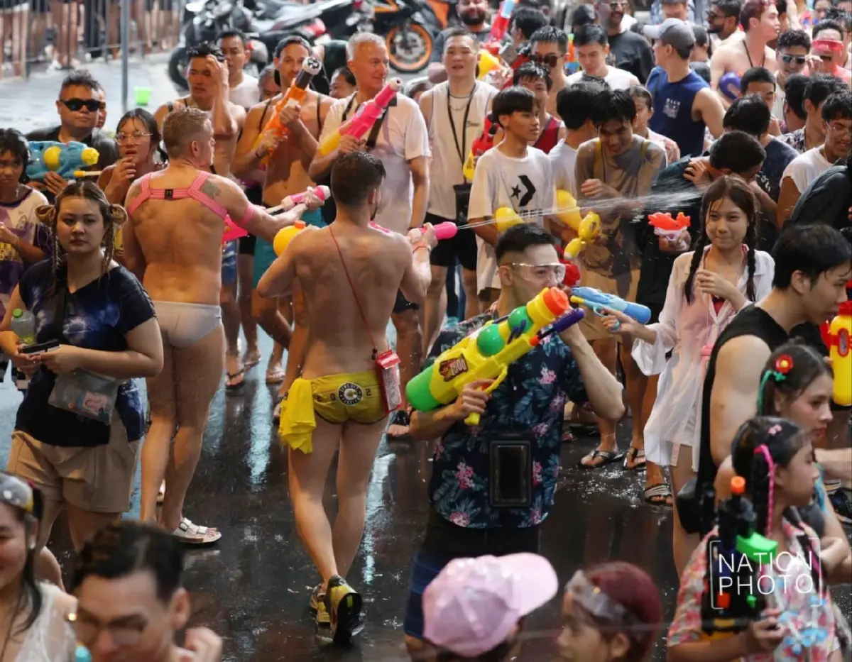 กทม.ปรับแผนจัดกำลังเสริมจัดระเบียบพื้นที่เล่นน้ำสงกรานต์สีลม-ข้าวสาร