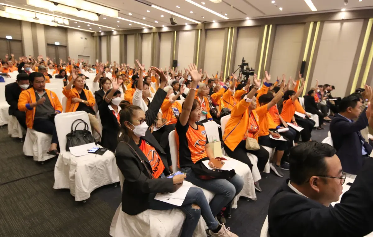 'สุวัจน์'จัดประชุมคณะกก.บริหารพรรคเปลี่ยนใช้ชื่อเดิม "ชาติพัฒนา"