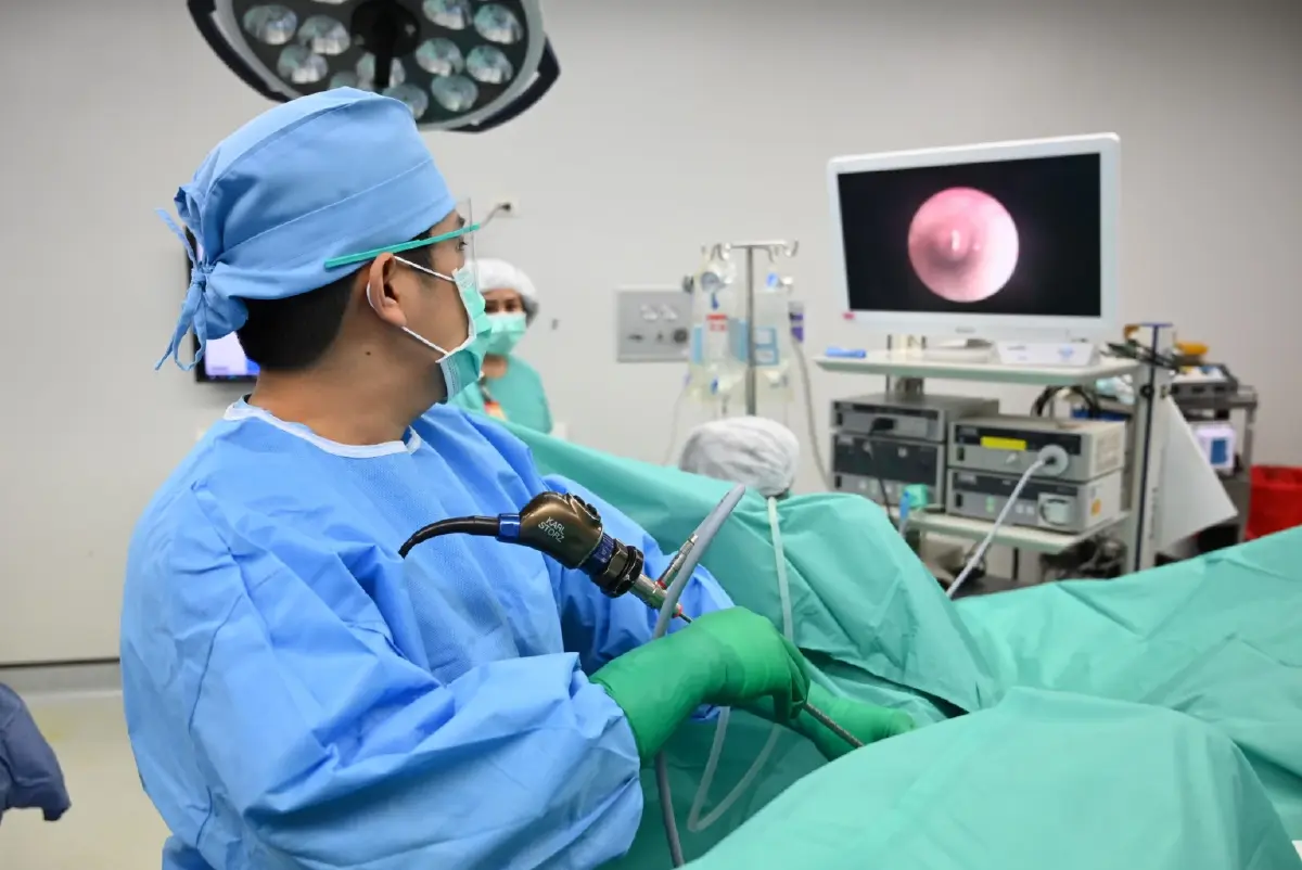 แห่งแรกในไทย! รักษาต่อมลูกหมากโตด้วยเทคโนโลยียูโรลิฟ ไม่ต้องนอนรพ.