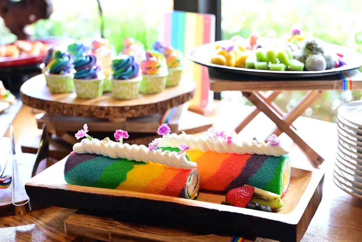 KTC จับมือครอสพัทยาโอเชียนเฟียร์ ต่อยอดที่พักให้รองรับความหลากหลายทางเพศ