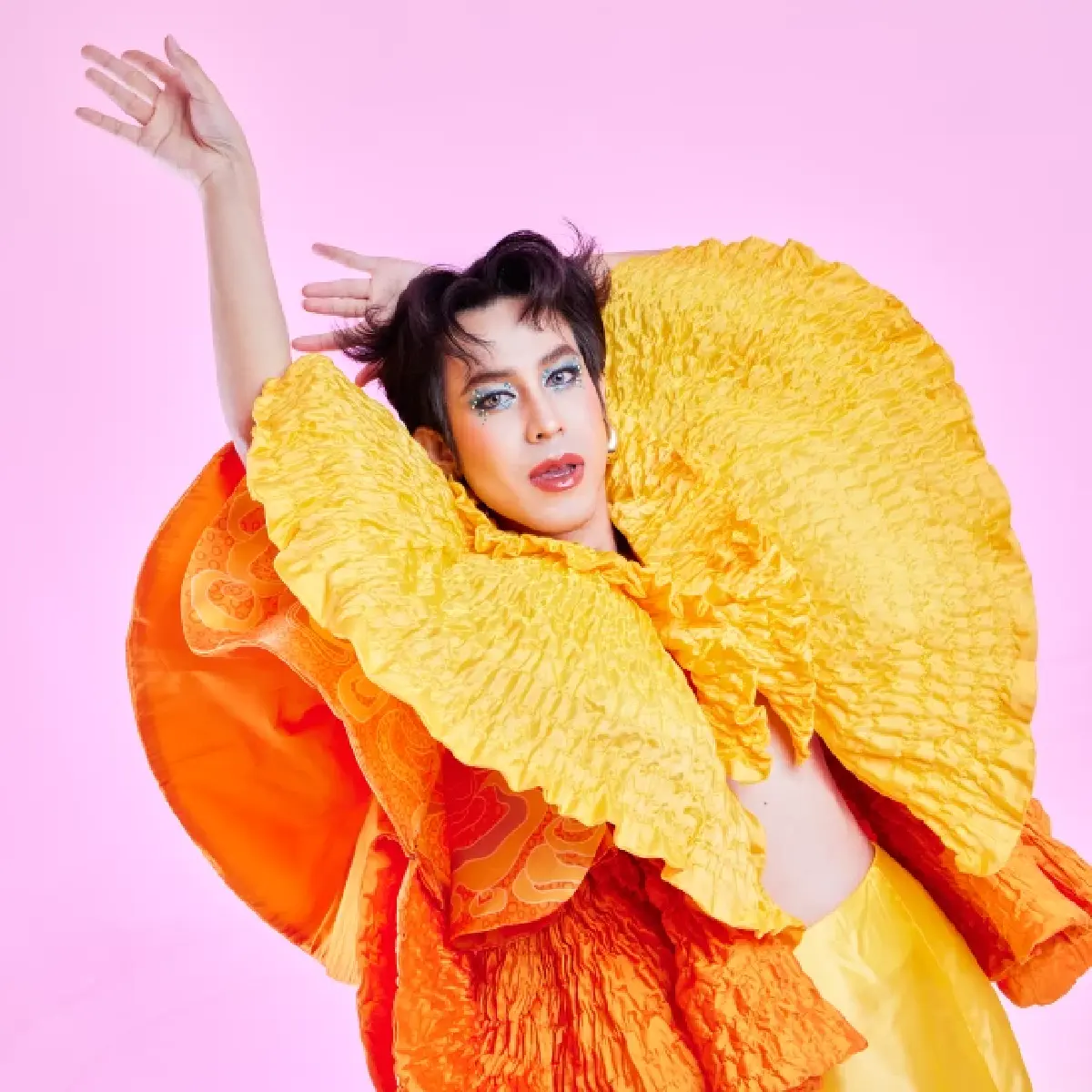 รู้จักกับ "6 ทูตนฤมิต" พร้อมเฉิดฉายใน "Bangkok Pride Festival 2024"