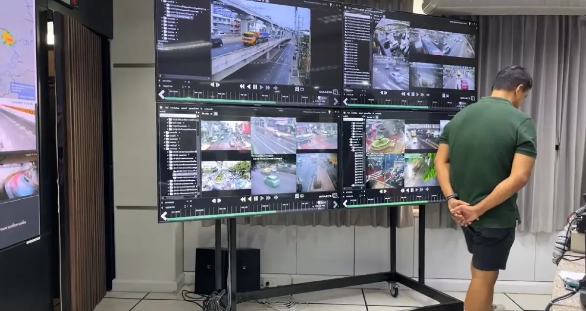 ผู้ว่าฯ ชัชชาติ ลงพื้นที่ติดตามงานระบายน้ำ เตรียมพร้อมรับมือหน้าฝนปีนี้