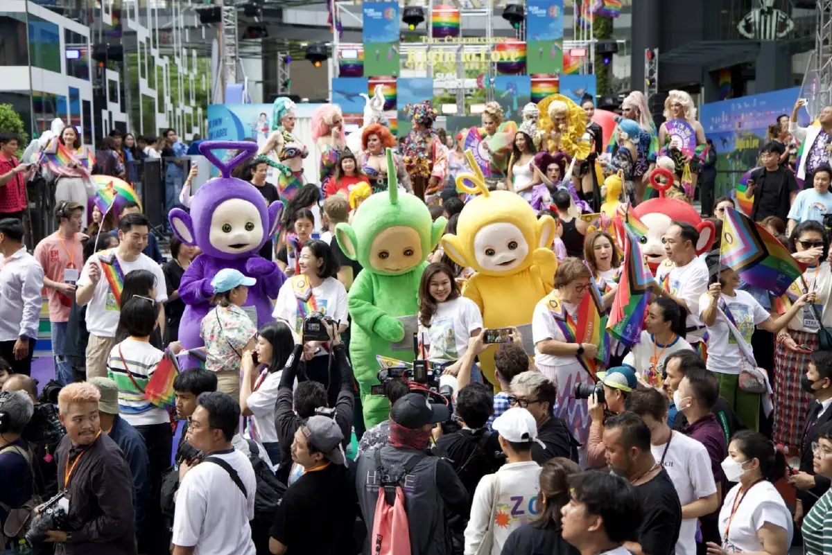 “บางกอกไพรด์พาเหรด” มหาปรากฏการณ์พาเหรดชาวสีรุ้งเต็มพื้นที่ย่านสยาม