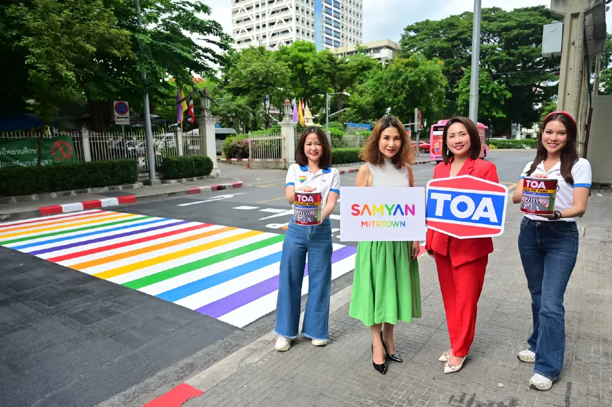 TOA ฉลอง Pride Month ด้วยสีสันความภูมิใจในความหลากหลาย กับซิกเนเจอร์ทางม้าลายสีรุ้ง @สามย่านมิตรทาวน์