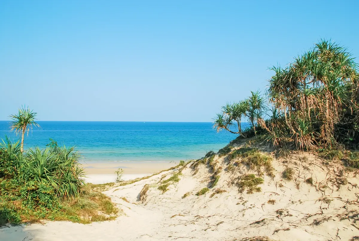 (ภาพ) เส้นทางท่องเที่ยวอันซีน อ.ปะทิว ชุมพร ยกออฟฟิศไปเอ้าท์ติ้งได้เลย