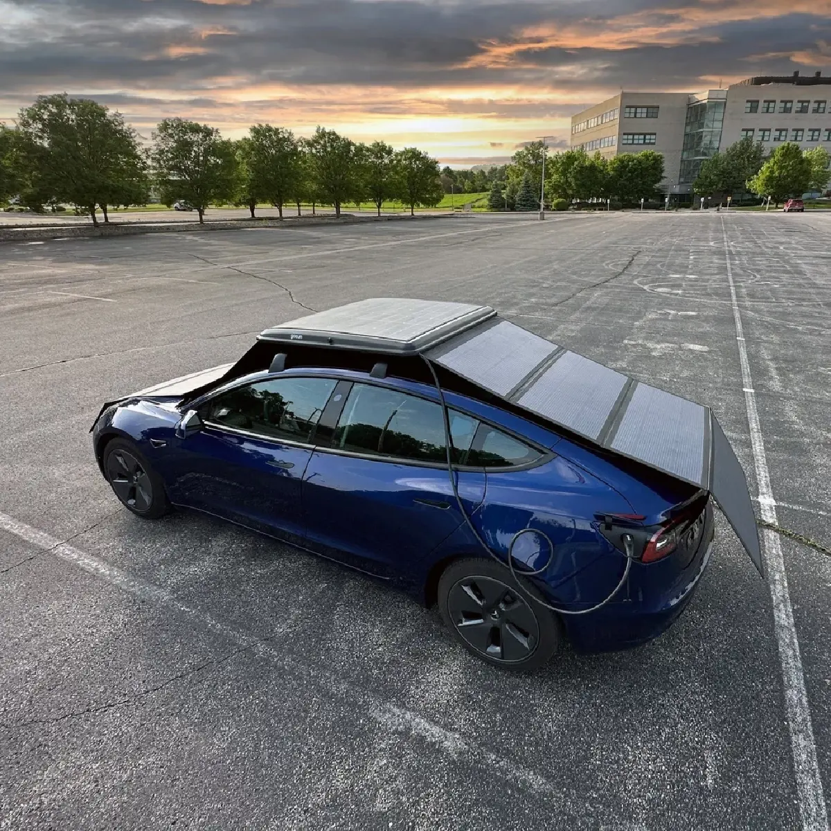 EV solar charger โซล่าเซลล์พกพา สู่การชาร์จรถยนต์ไฟฟ้าได้ทุกที่