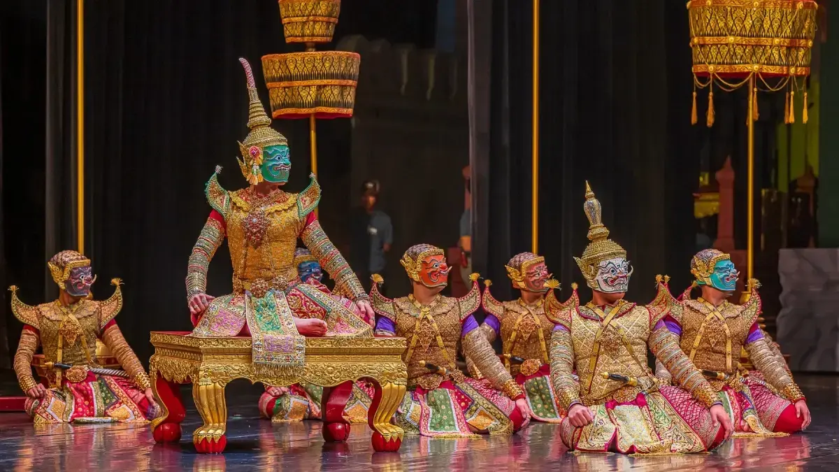 มูลนิธิส่งเสริมศิลปาชีพชวนชม "โขน" ฟรี ณ ศูนย์การค้าเอ็มสเฟียร์