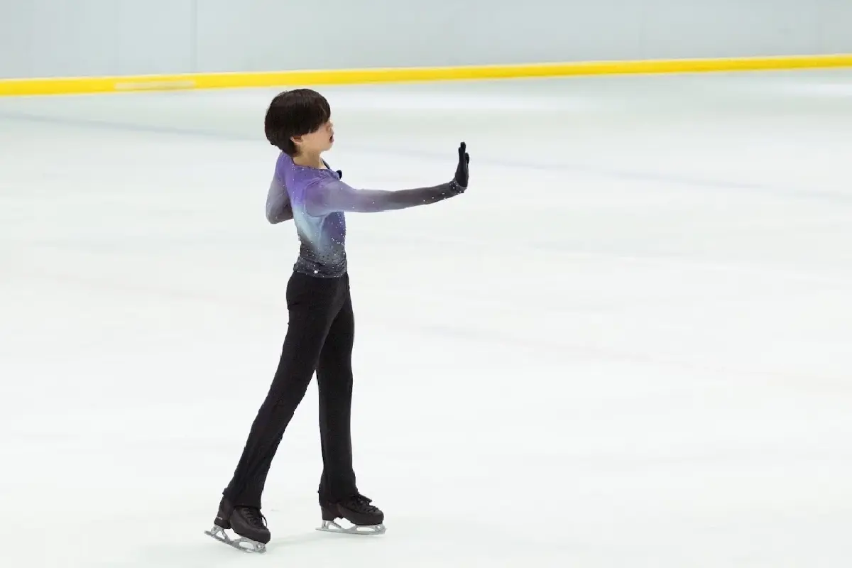 'ฮิโระ' นักกีฬาฟิกเกอร์สเก็ตวัย 13 ปี ความหวังครั้งแรกของไทยสู่โอลิมปิก