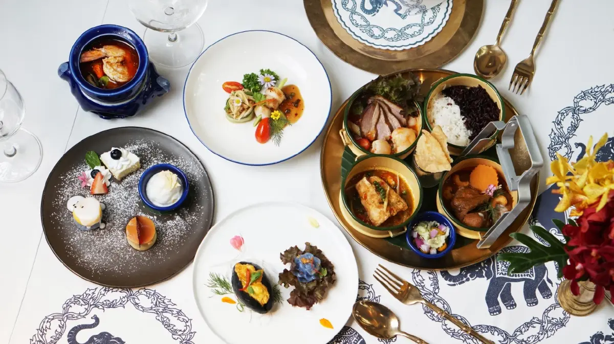 BUSINESS‭ SET LUNCH เสน่ห์ของปิ่นโตมื้อกลางวัน ย้อนวันวานกับ บลู เอเลเฟ่นท์