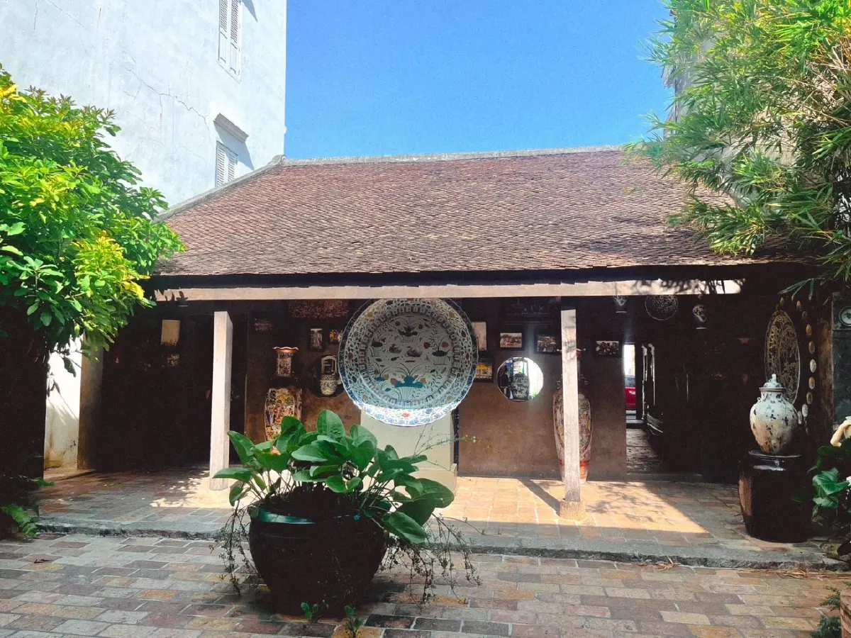 พิพิธภัณฑ์ด้านใน