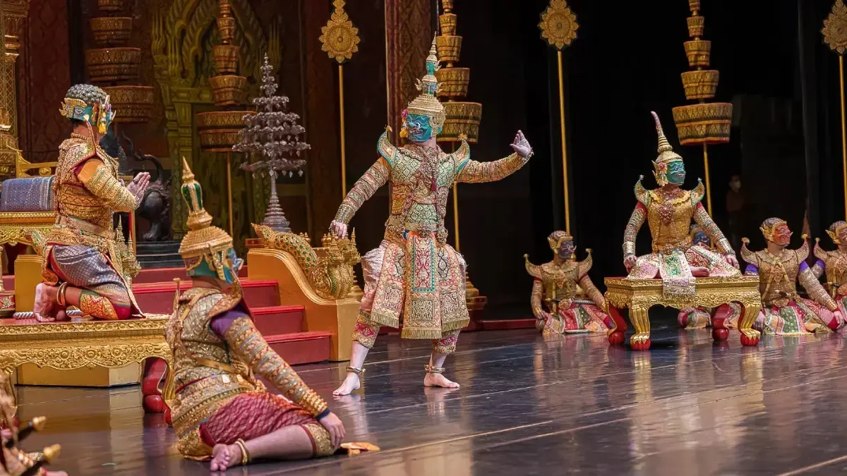 มูลนิธิส่งเสริมศิลปาชีพชวนชม "โขน" ฟรี ณ ศูนย์การค้าเอ็มสเฟียร์