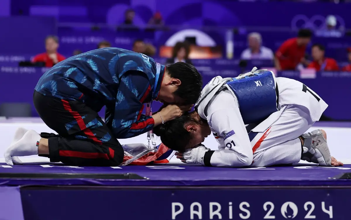 เฮทั้งประเทศ ! "น้องเทนนิส พาณิภัค"  ทองเทควันโดโอลิมปิก 2 สมัยติดฉลองวันเกิด