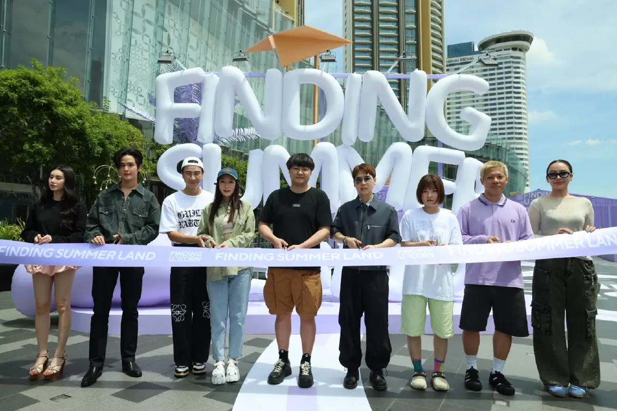 พิธีเปิด FINDING SUMMER LAND HELLO! BANGKOK” 