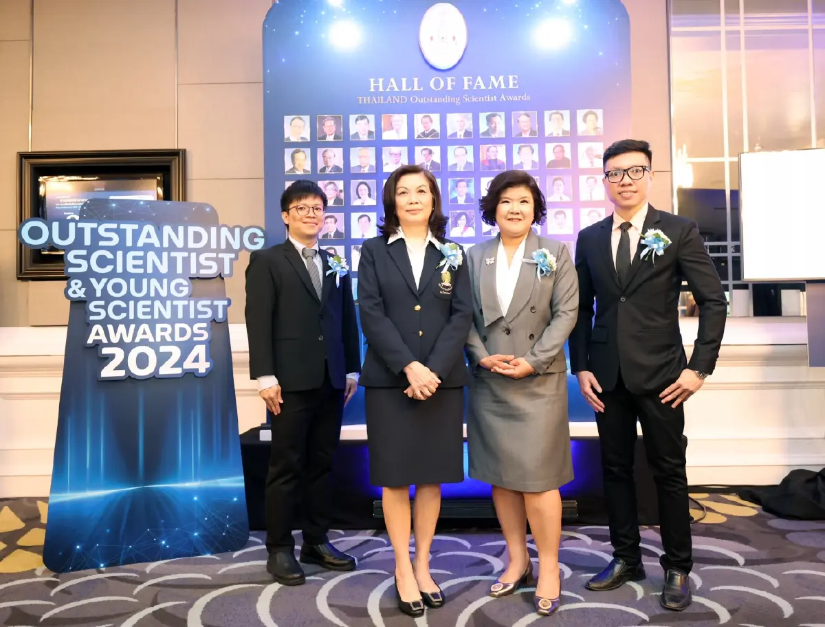 นักวิจัยด้านกุ้ง"จุฬาฯ - สวทช."คว้ารางวัลนักวิทยาศาสตร์ดีเด่น ปี 2567