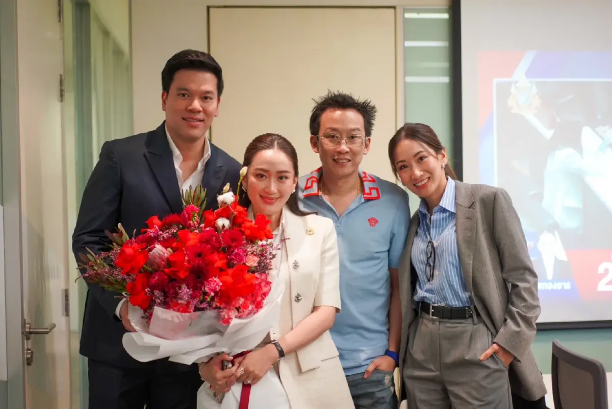 “อุ๊งอิ๊งค์ แพทองธาร” เปิดใจครั้งแรก ขอรอโปรดเกล้าฯก่อนพูดถึงการทำงาน