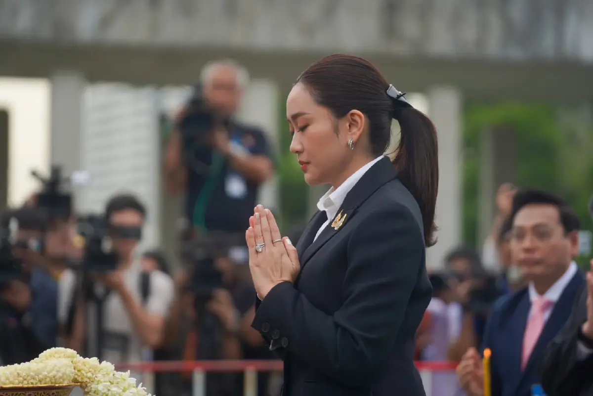 แพทองธาร นำครม.สักการะสิ่งศักดิ์สิทธิ์รัฐสภา ก่อนแถลงนโยบายรัฐบาล