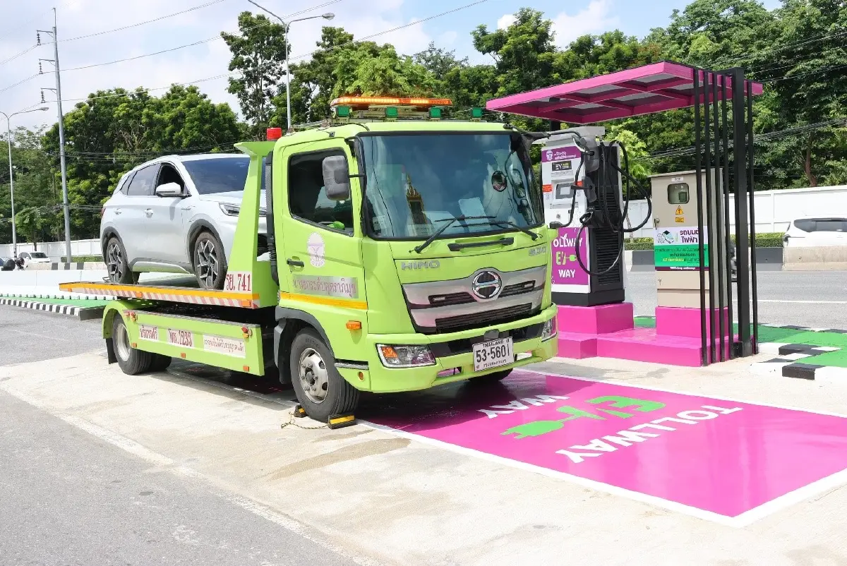 DMT เปิดสถานีอัดประจุไฟฟ้า ยกระดับบริการช่วยเหลือฉุกเฉิน