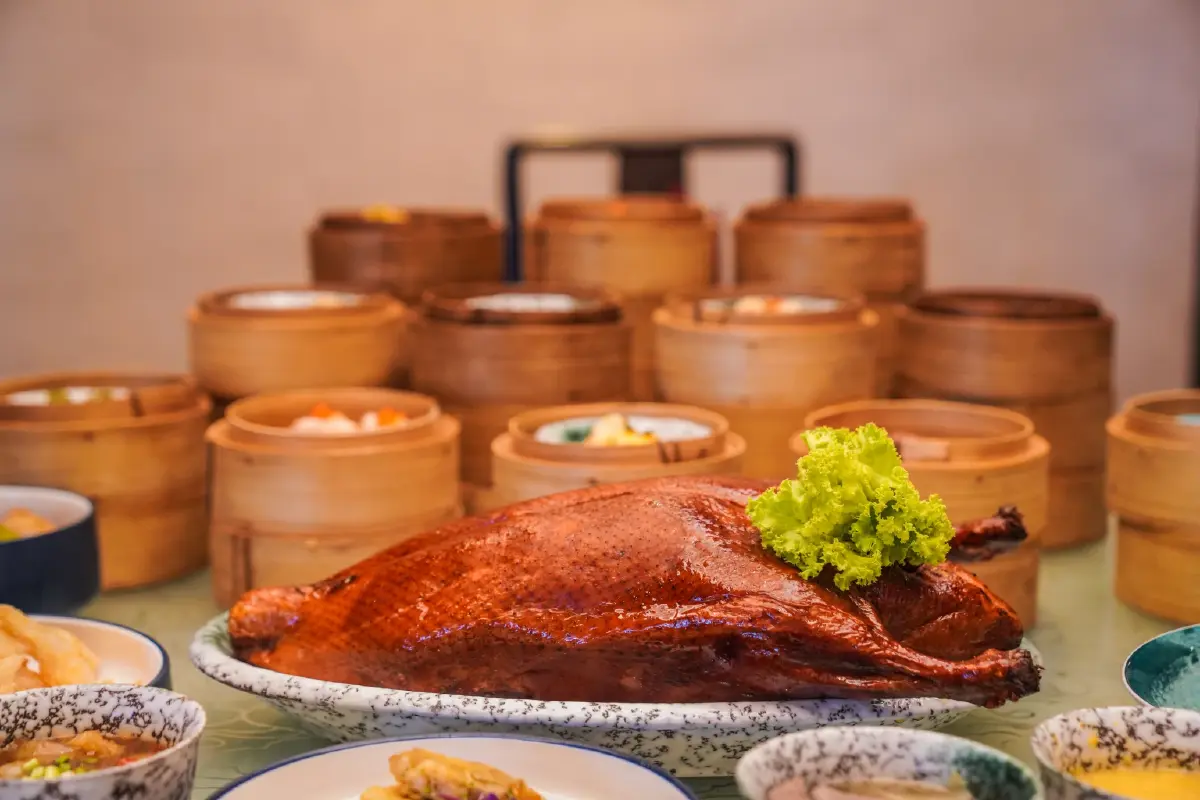 ไชน่า เทเบิ้ล ศิลปะแห่งอาหารจีนกวางตุ้งสไตล์โมเดิร์น