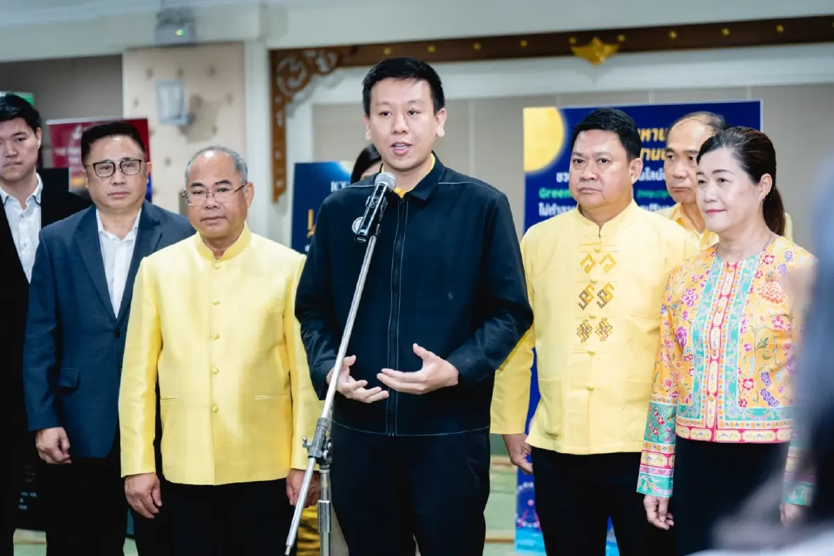 บีทีเอสร่วมเปิดงานลอยกระทงรักษ์โลก 140 จุดทั่วกรุงเทพฯ รณรงค์งดใช้กระทงขนมปัง-โฟม