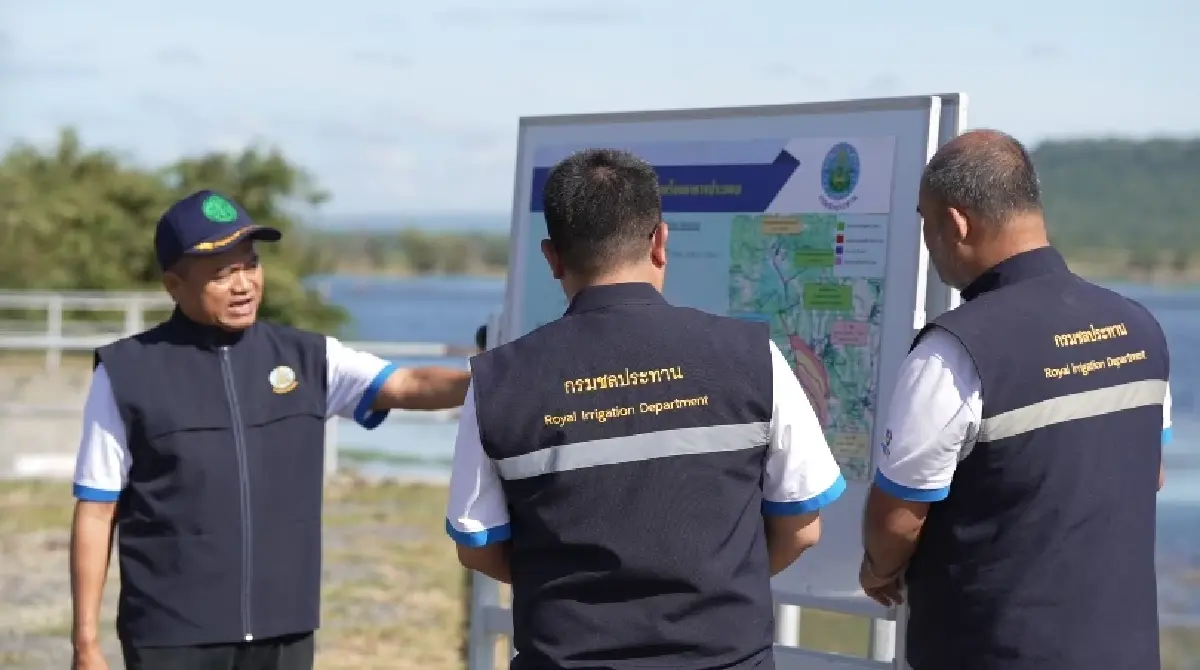 โครงการขุดลอกอ่างเก็บน้ำห้วยโพง (ตอนบน) ตำบลศรีแก้ว อำเภอเลิงนกทา จังหวัดยโสธร