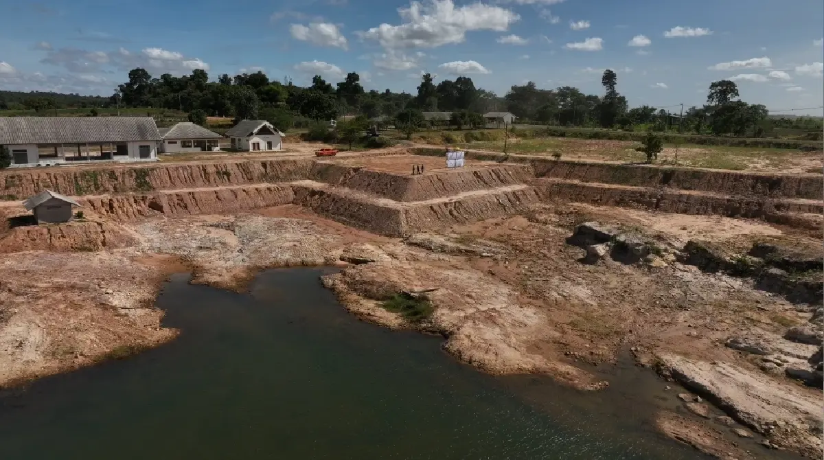 โครงการขุดลอกอ่างเก็บน้ำห้วยโพง (ตอนบน) ตำบลศรีแก้ว อำเภอเลิงนกทา จังหวัดยโสธร