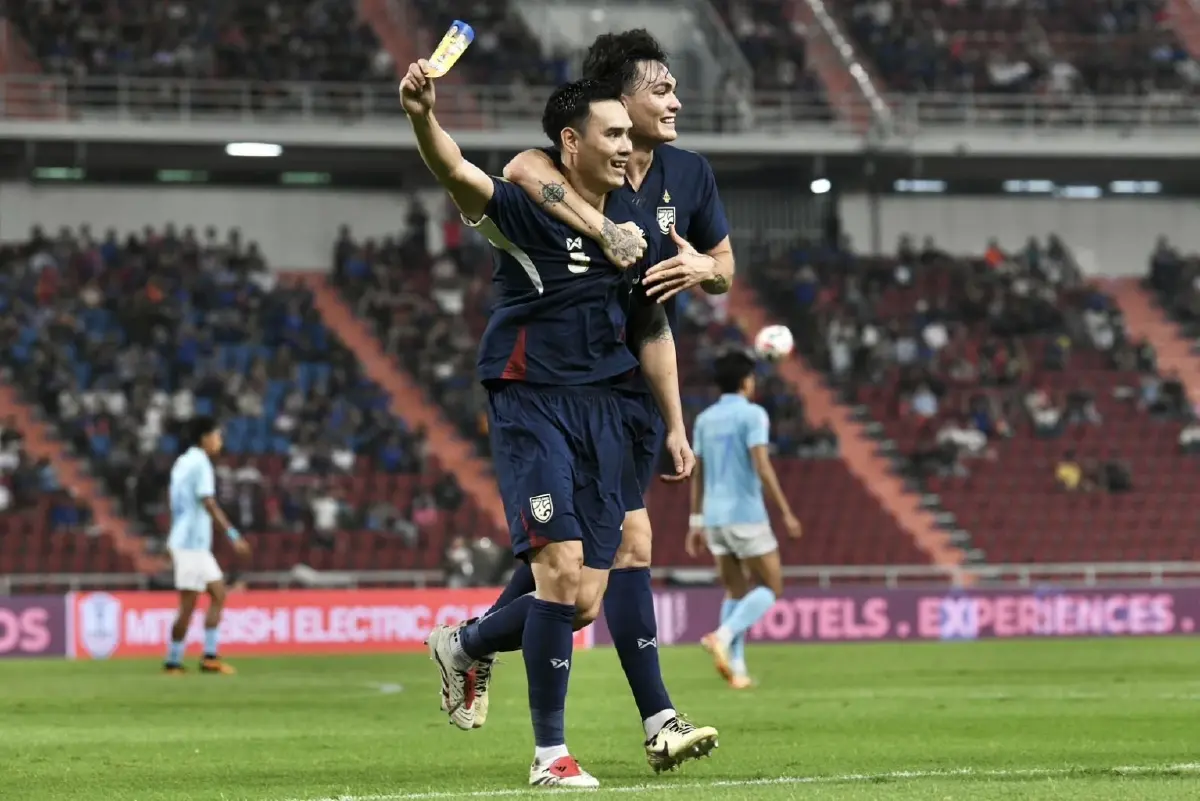 ผลบอล ไทย กด กัมพูชา 3-2  ชนะ 4 นัดรวด ลิ่วรอบรองฯ