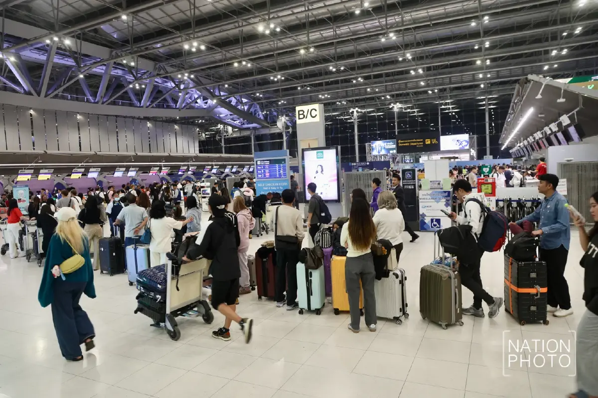'สุวรรณภูมิ' พร้อมรับการเดินทางกลับปีใหม่ คาดมีผู้ใช้บริการ 2 แสนคนต่อวัน