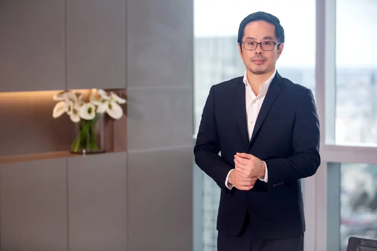 อาชวิณ อัศวโภคิน ทายาทรุ่น 3 LH ผู้คลุกคลีในแวดวงการเงินมามากกว่า 20 ปี