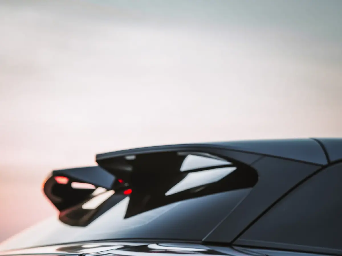 NEW MG4 ELECTRIC เสริมหล่อด้วยสปอยเลอร์ TWIN ARROW WING พร้อมดีลพิเศษ 0% 60 เดือน