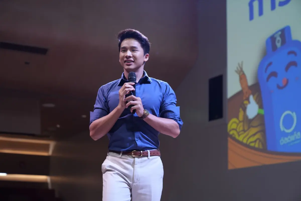  เชฟอิน (คุณณรงค์ฤทธิ์ แซ่ขอ) 