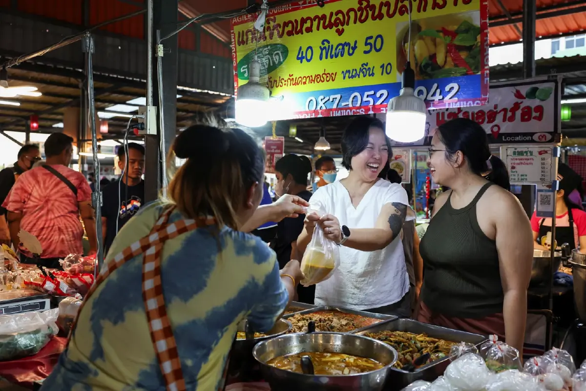 “ส่งออกชะลอ-หนี้ครัวเรือน” ธนาคารโลกลดคาดการณ์เศรษฐกิจไทยโตเหลือ 2.9%