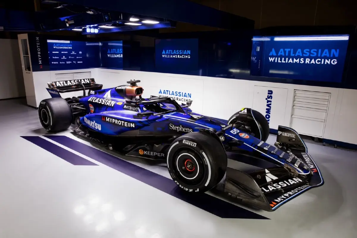 1 เดียวของไทยใน F1! อเล็กซ์ อัลบอน เปิดตัวรถใหม่ Atlassian Williams 2025