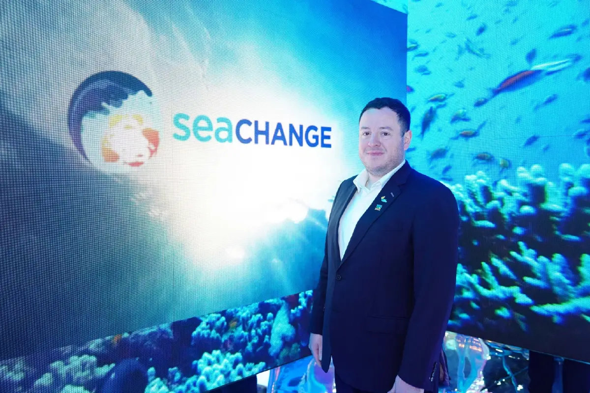 นายอดัม เบรนนัน ประธานเจ้าหน้าที่ด้านการพัฒนาที่ยั่งยืนและสื่อสารองค์กร บริษัท ไทยยูเนี่ยน กรุ๊ป จำกัด (มหาชน) 