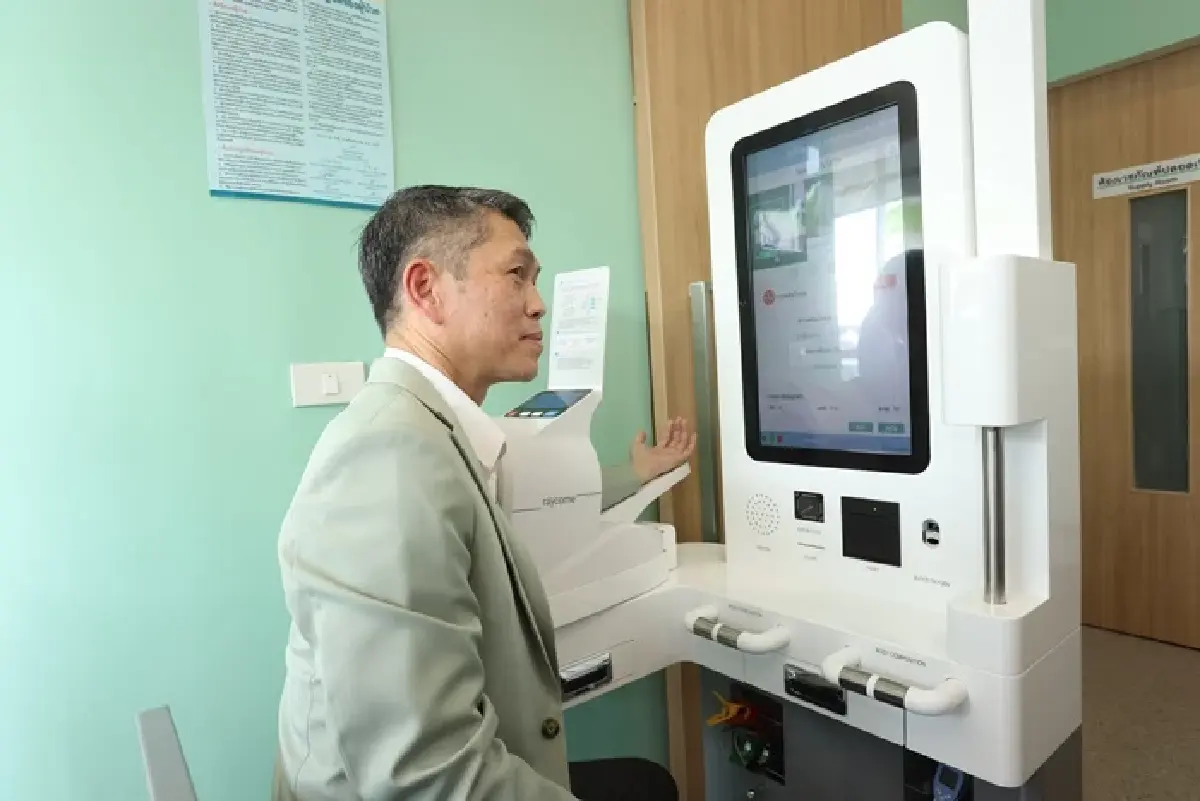 เปิดแล้ว 'คลินิก 30บาทรักษาทุกที่' ในปั้มน้ำมันแห่งแรกในไทย!