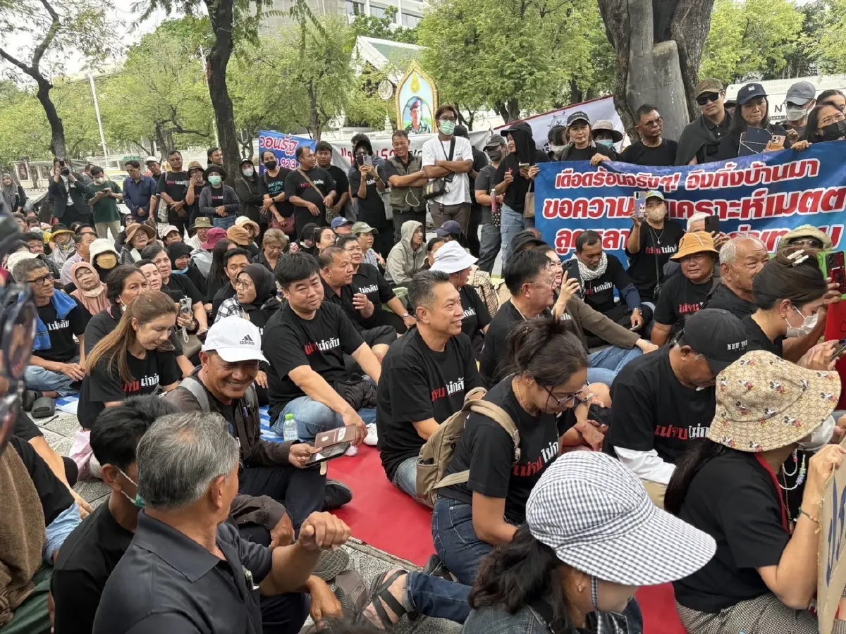 “ร.อ.ธรรมนัส” รับปากติดตามเรื่องให้“ม็อบประมง” โครงการซื้อคืนเรือ