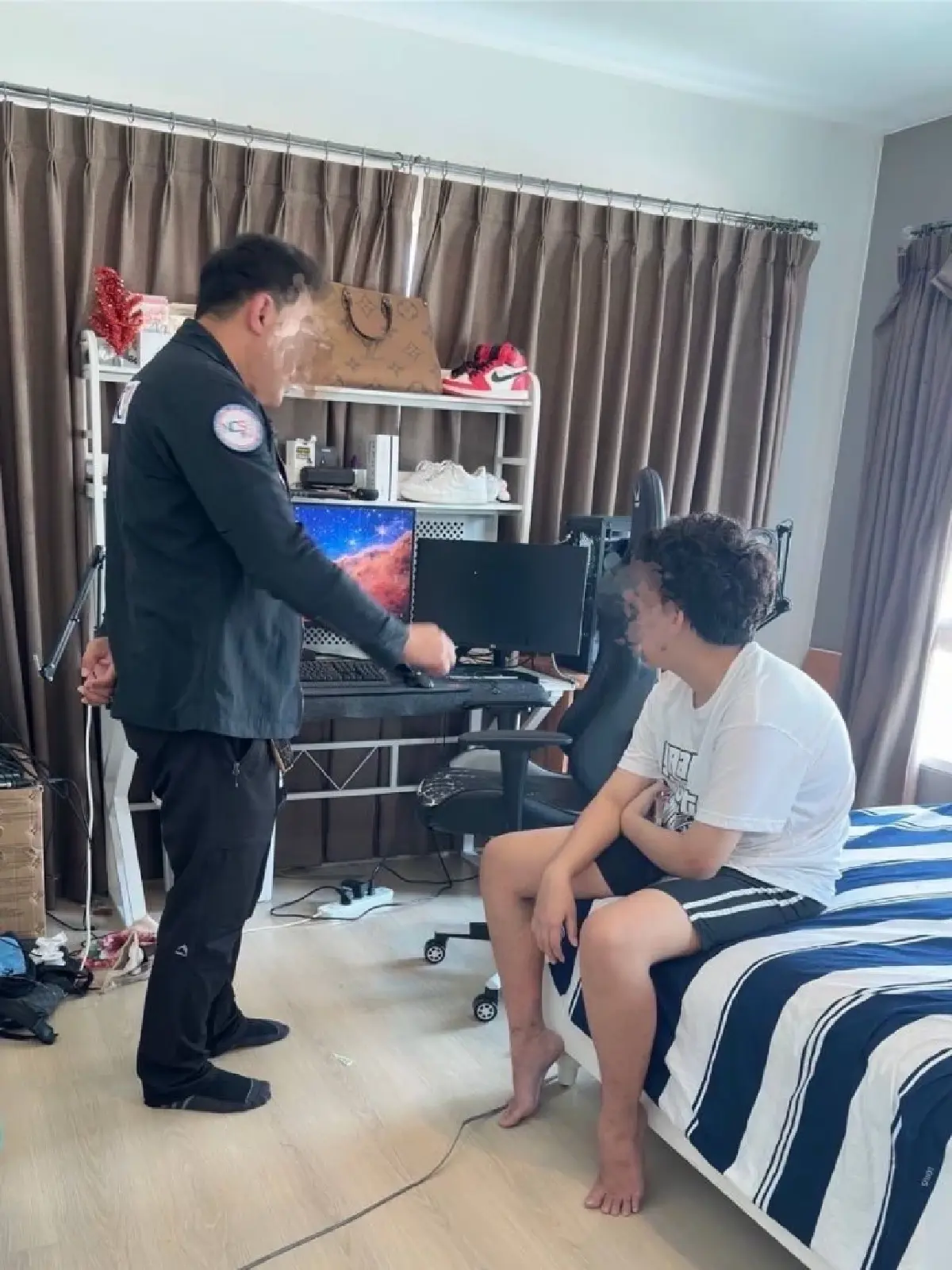 ขนส่งพัสดุเสี่ยง ที่อยู่ลูกค้ารั่วถึงมิจฉาชีพ แค่ค้นเบอร์โทรก็เจอบ้าน