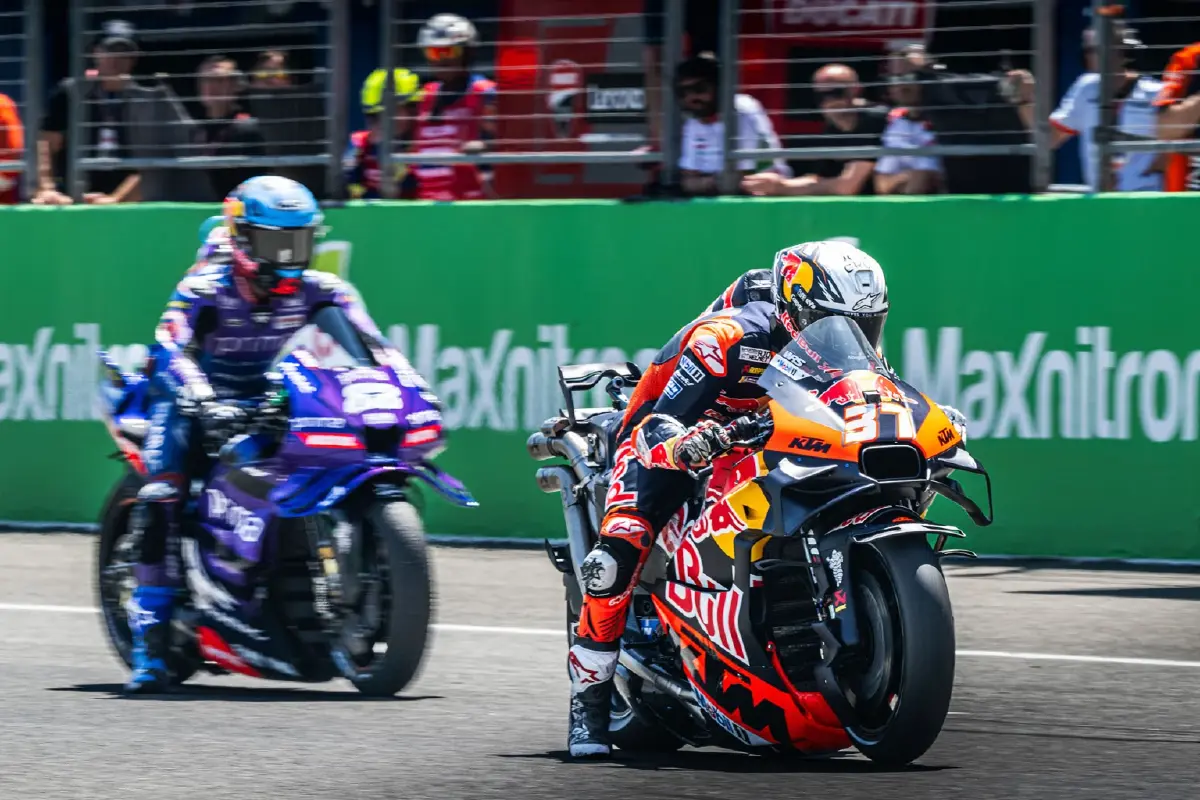 โมโตจีพี ไทยเดือด! 2 พี่น้องมาร์เกซ ชิงหัวแถว ‘ก้อง’ ประเดิมสุดมันส์