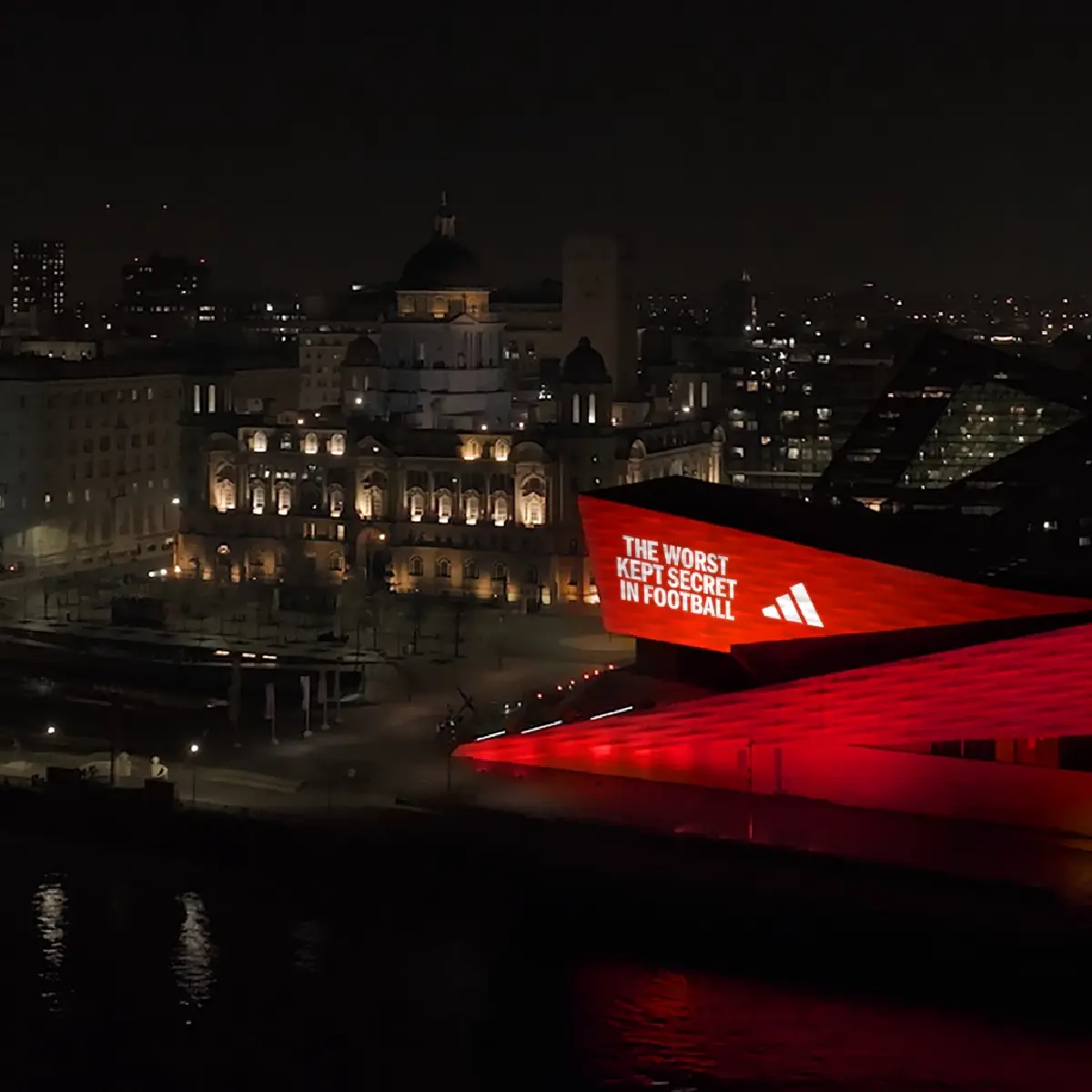 เบื้องหลังดีลใหญ่ Liverpool เซ็นซบ Adidas และทำไมลิเวอร์พูลยังต้องใช้ NIKE