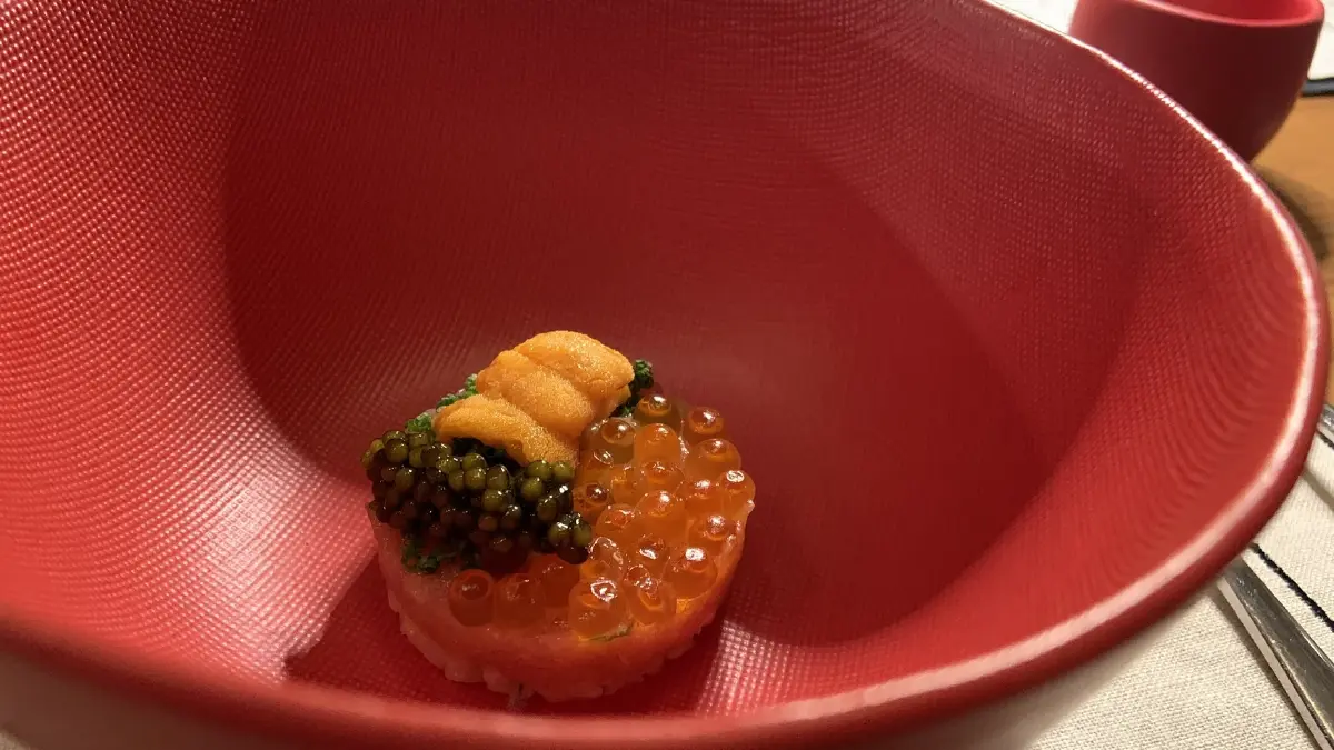 chutoro kimbap, brown butter sabayon, imitate salmon skin 