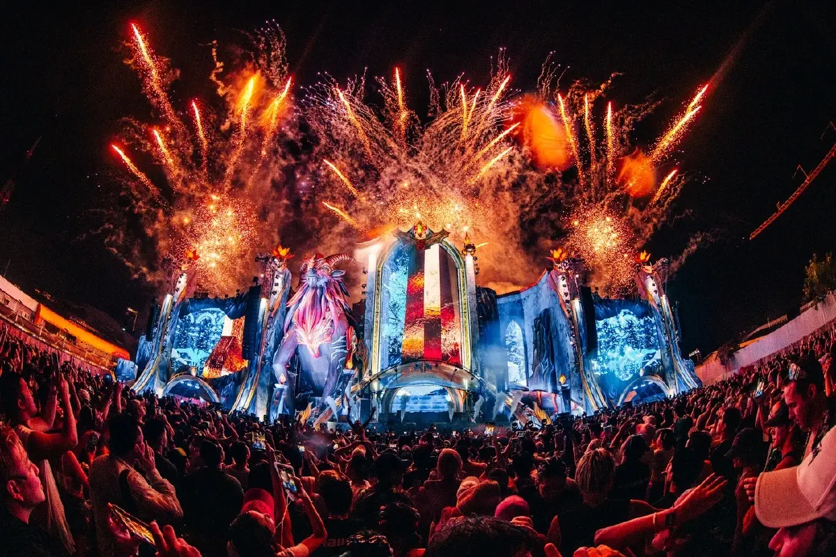 "รชต ธันยาวุฒิ" ปั้นเทศกาลดนตรี EDM วางเป้าพาวันเอเชีย ฯ โกยรายได้ 1,000 ล้าน