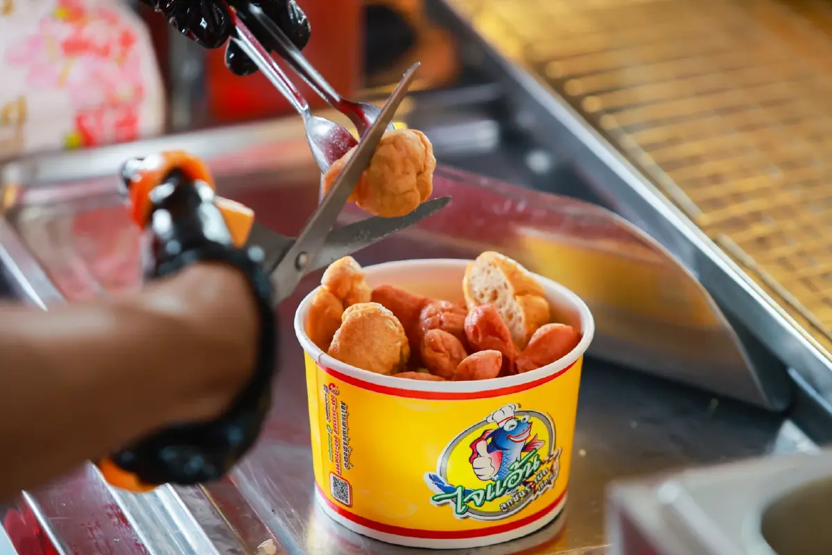 ทายาท “ไจแอ้น ลูกชิ้นระเบิด” ลุยขยายแฟรนไชส์ทุกตำบล-พาบริษัทเข้าตลาดทุนฯ