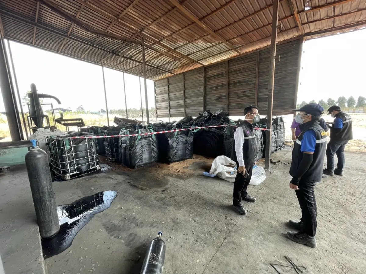 “เอกนัฏ” ฟัน 3 บริษัทลักลอบทิ้งกากอุตสาหกรรม