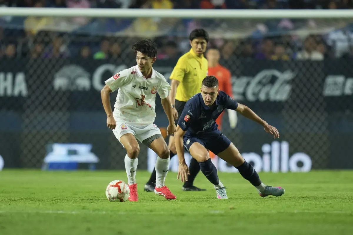 บุรีรัมย์ แชมป์ไทยลีก สมัย 10 !ผลบอลไทยลีกบุรีรัมย์ 7-0 หนองบัว