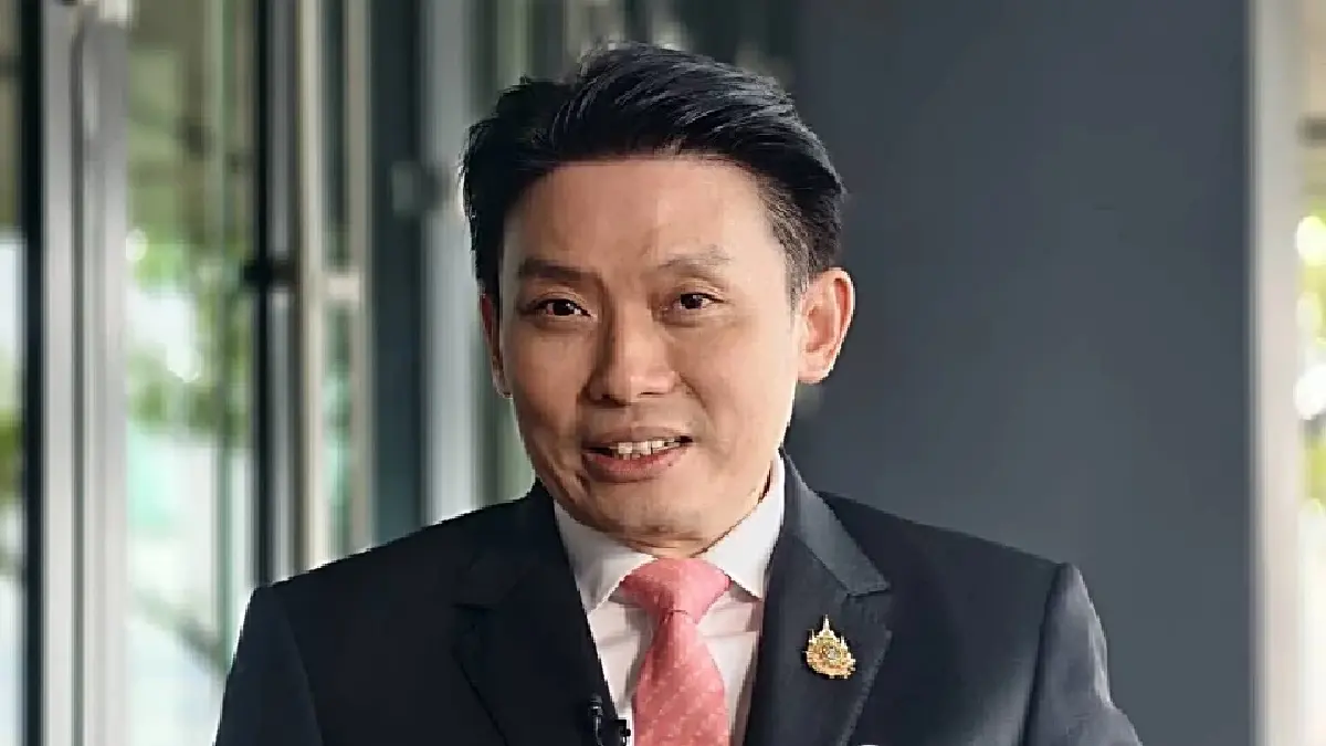 นายแพทย์วีระพันธ์ สุวรรณนามัย