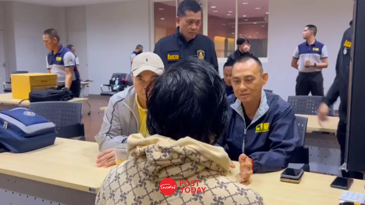 อดีตพระมหาเอกพจน์