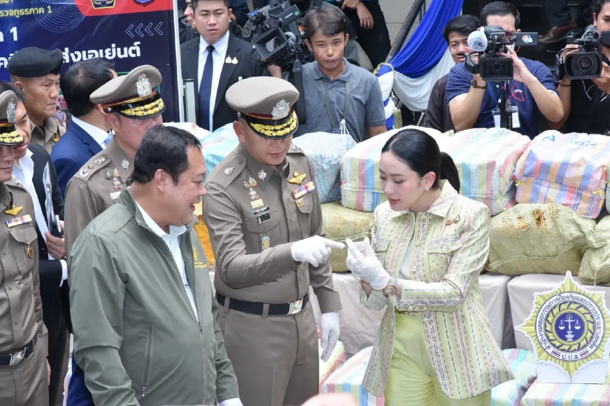  “นายกฯอิ๊งค์” ร่วมแถลง ผลจับกุมยานรก 7,961 คดี 