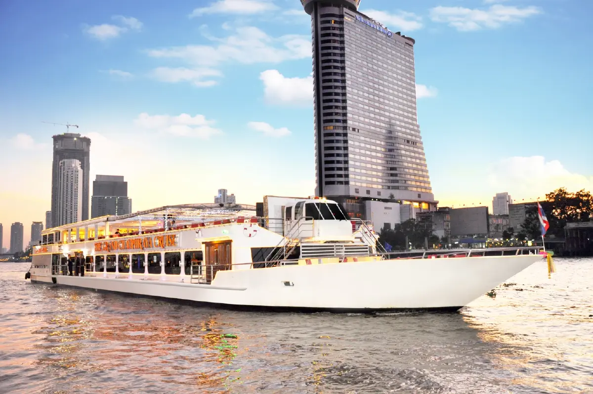 ธุรกิจเรือสำราญบนแม่น้ำเจ้าพระยา วิสัยทัศน์ความยั่งยืนของผู้นำหญิงยุคใหม่