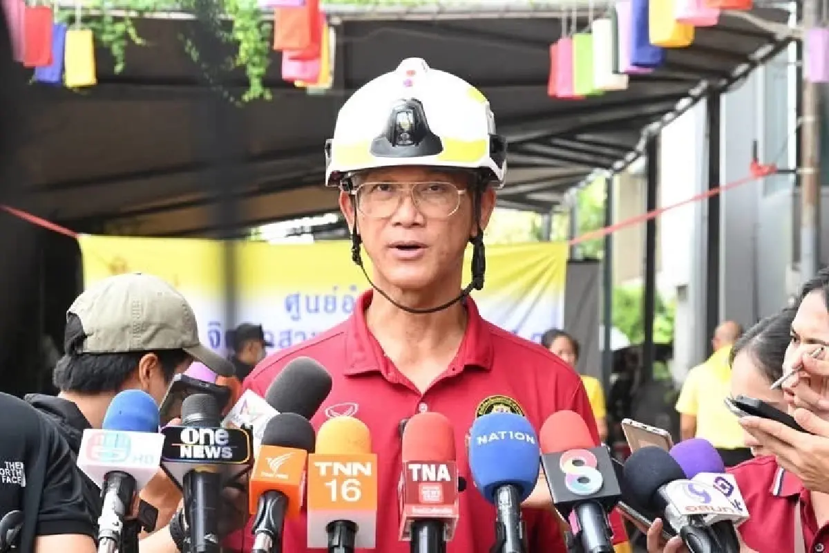 นายสุริยชัย รวิวรรณ ผู้อำนวยการสำนักป้องกันและบรรเทาสาธารณภัย กรุงเทพมหานคร