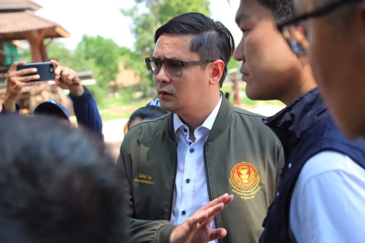 “รังสิมันต์ โรม” ดูปัญหาสารพิษแม่น้ำกก