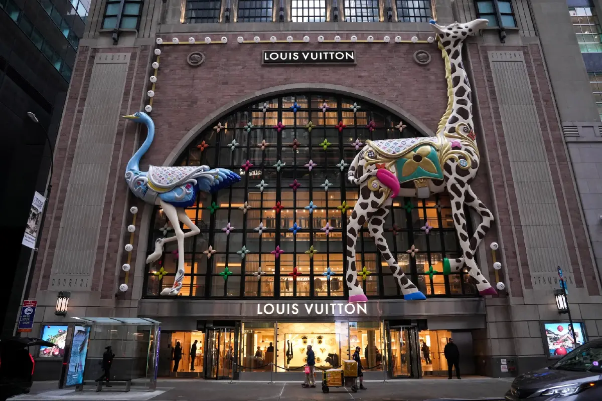 เมื่อคนรวย "รัดเข็มขัด" เจาะตลาดแบรนด์เนมเอเชียไตรมาสแรกปี 68